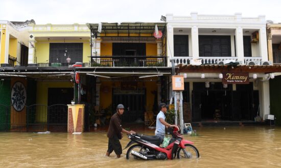 Typhoon Noru Hits Vietnam After Battering Philippines, Prompting Mass Evacuations