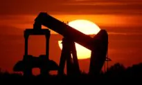 Oil Prices Rise on Supply Picture, Weak Chinese Data Weighs