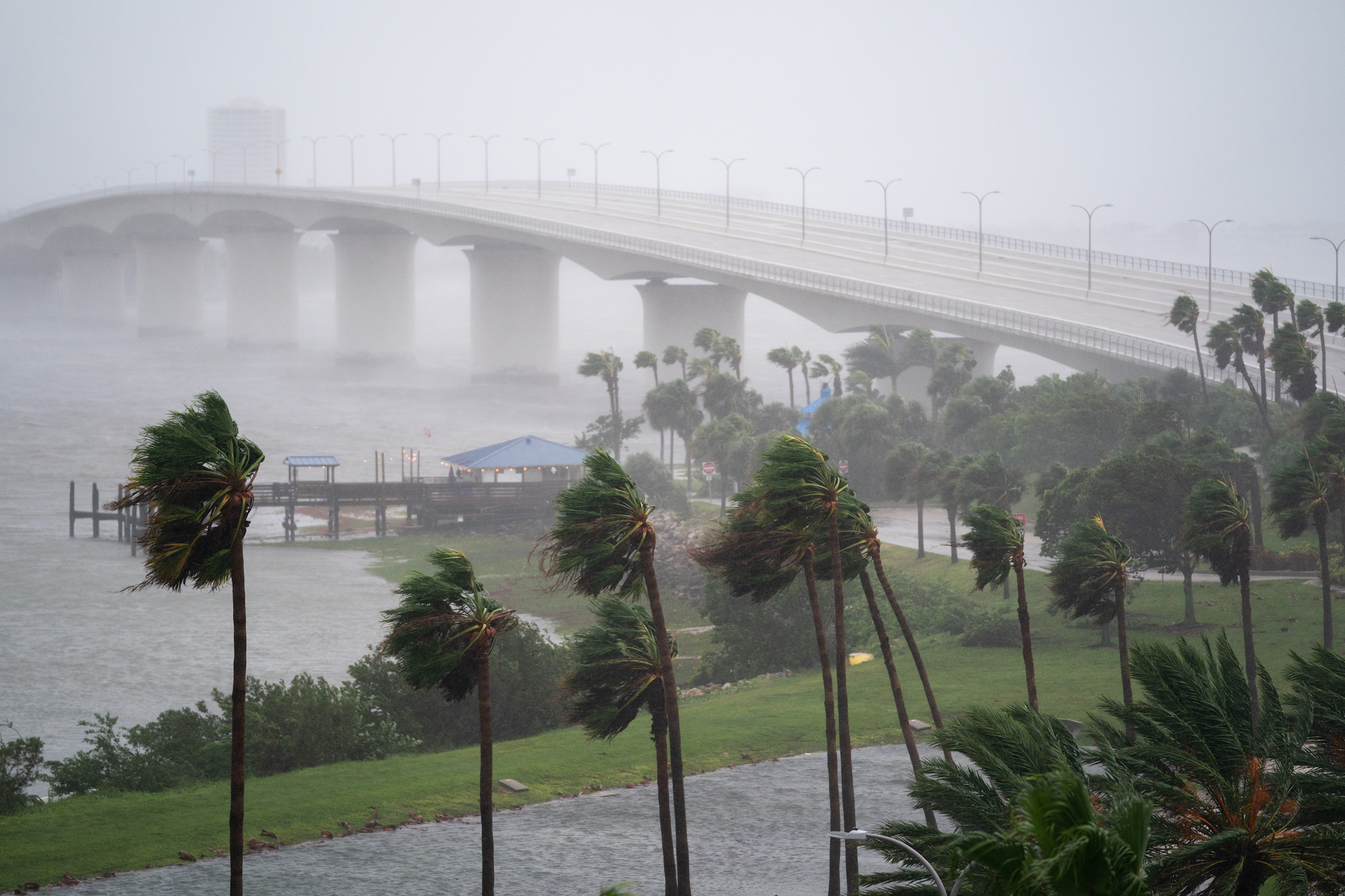 Hurricane Ian's Impact on Florida; Gunman on the Loose After 6 People Shot Near School - Vimarsana News
