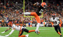 Chubb Runs for 2 TDs, Browns Blast Burrow, Bengals 32–13