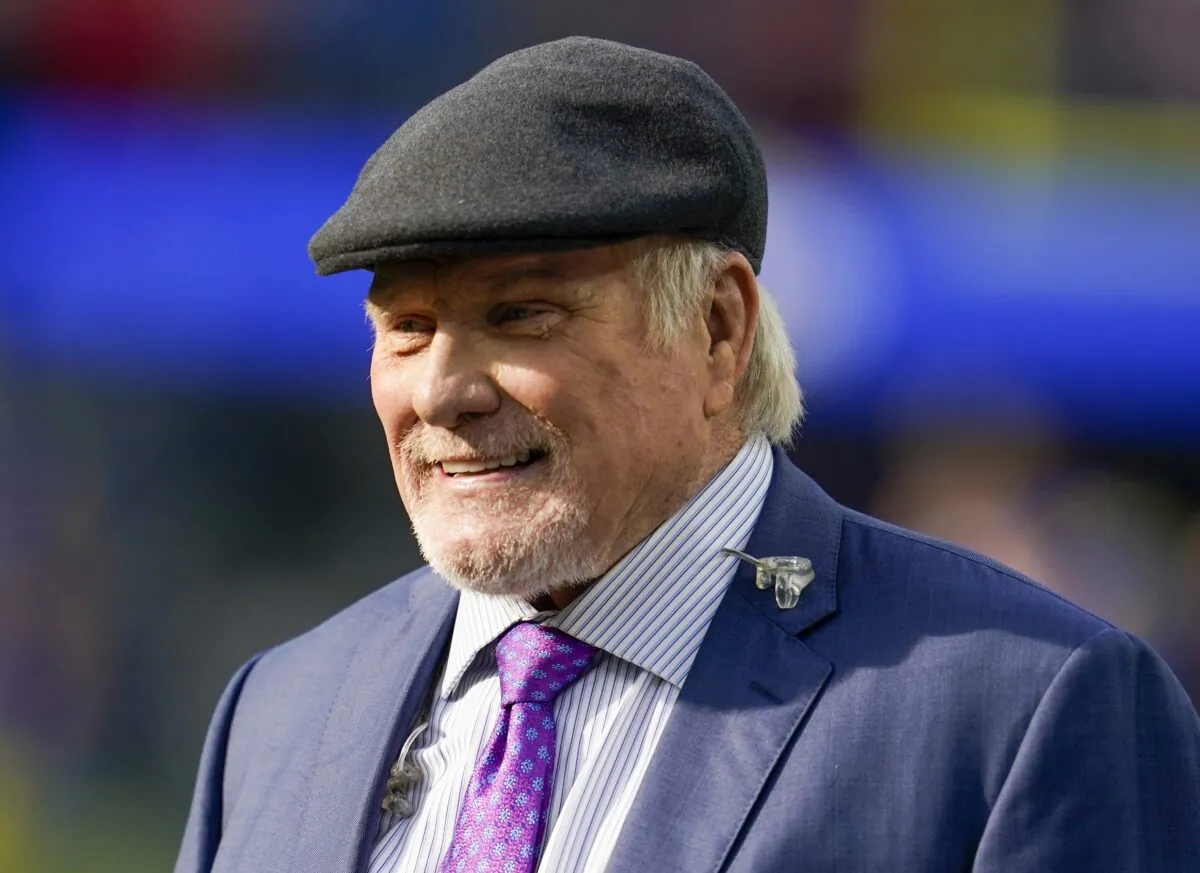 Fox commentator Terry Bradshaw is seen before the NFC Championship NFL football game between the Los Angeles Rams and the San Francisco 49ers on Jan. 30, 2022, in Inglewood, Calif., on Oct. 2, 2022. (Marcio Jose Sanchez/AP Photo)