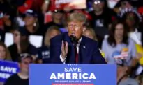 Trump Warns More Illegal Immigrants Will Cross Into US If Democrats Control Congress After Midterms