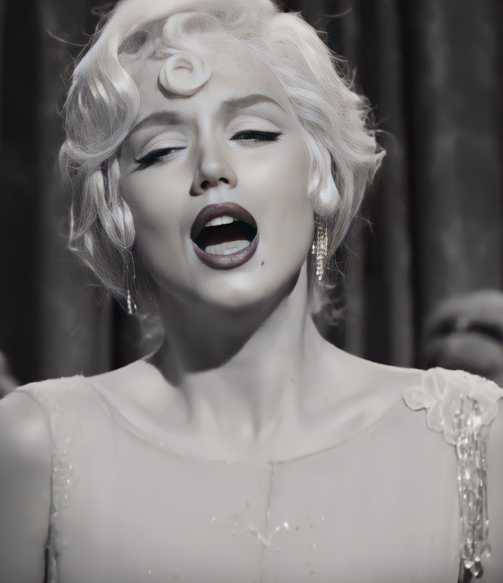 woman singing in BLONDE