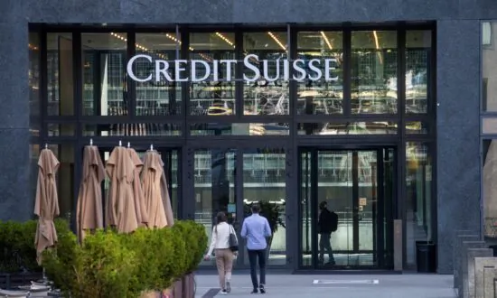 Clients Pull Out $120 Billion From Credit Suisse as Bank Registers Fourth-Quarter Losses, Worst Year Since Financial Crisis