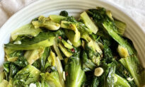 Garlicky Escarole Is a Favorite Any-Night Side
