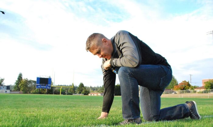 School District Gets Bad News After Punishing Coach for Praying in Public