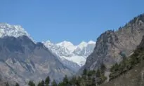 Indian Himalayas Avalanche Kills 4, Several Missing