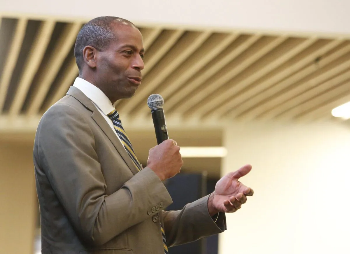 Liberal MP Greg Fergus makes as announcement about the Black Entrepreneurship Knowledge Hub at Carleton University in Ottawa on Dec. 13, 2021.(The Canadian Press/Patrick Doyle)