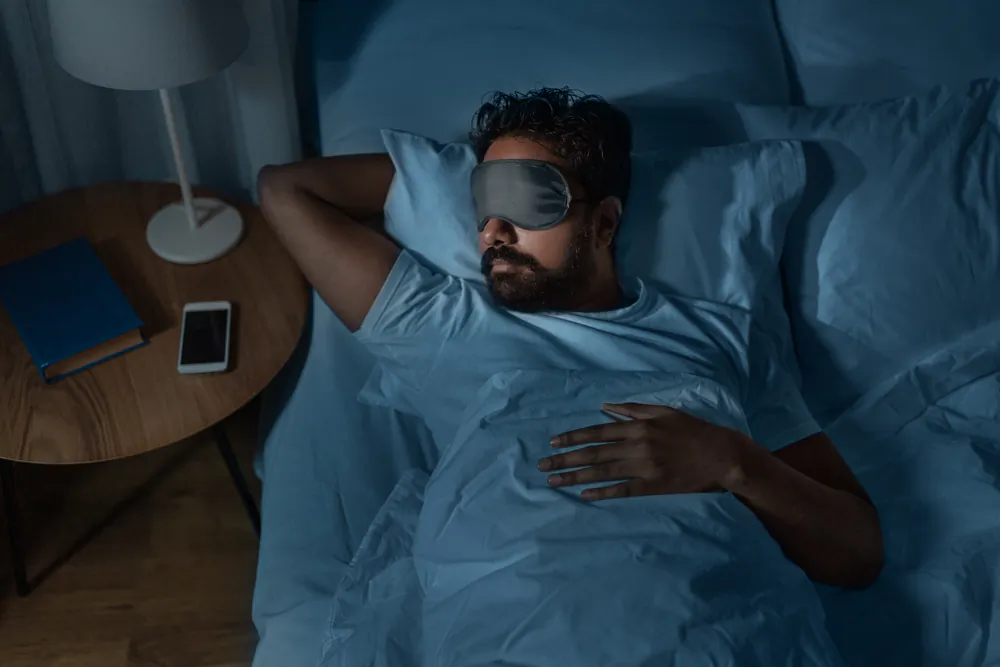 Getting seven to eight hours of sleep a night is key to maintaining a healthy immune system. (Ground Picture/Shutterstock)