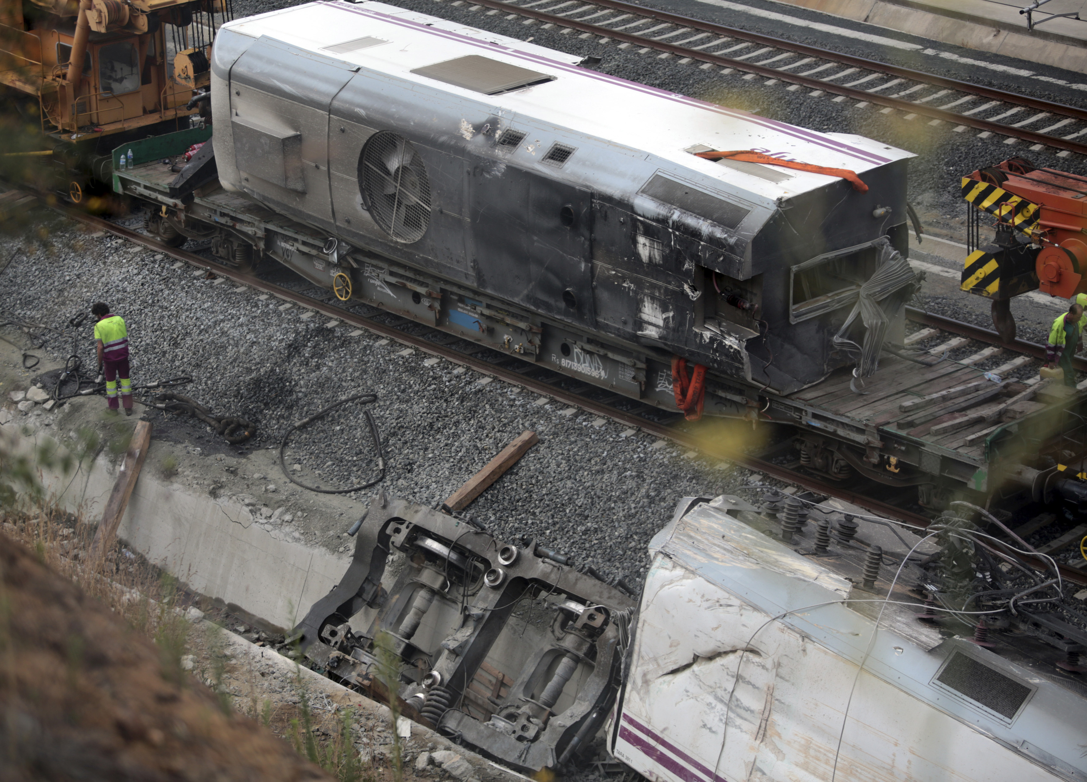 Jeers, Scuffles as Trial of 2013 Spanish Train Disaster That Killed 80 Begins - Vimarsana News