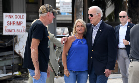 Biden Tours Hurricane Ian Damage, Says DeSantis Has ‘Done a Good Job’