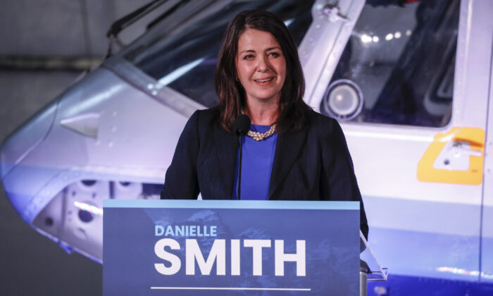 Danielle Smith Chosen as Alberta's Next Premier After UCP Members Elect Her as Party Leader