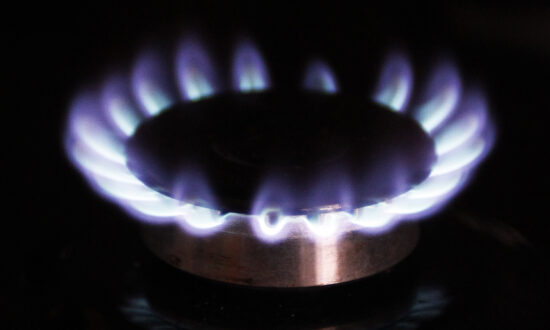 Gas Crisis Set to Worsen After Europe Burns Through Winter Stocks