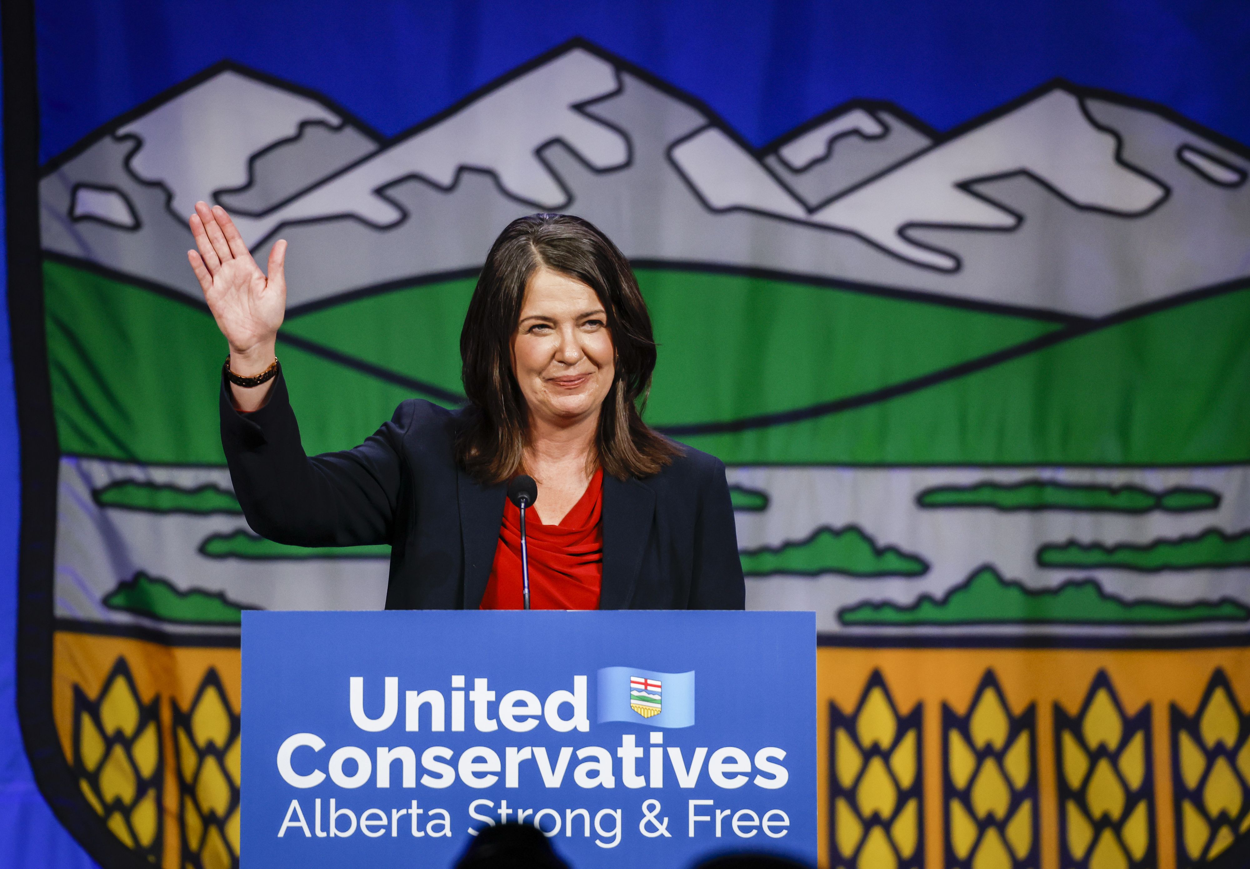 Low Turnout in Advance Polls in Riding Where Smith Is Seeking a Seat - Vimarsana News