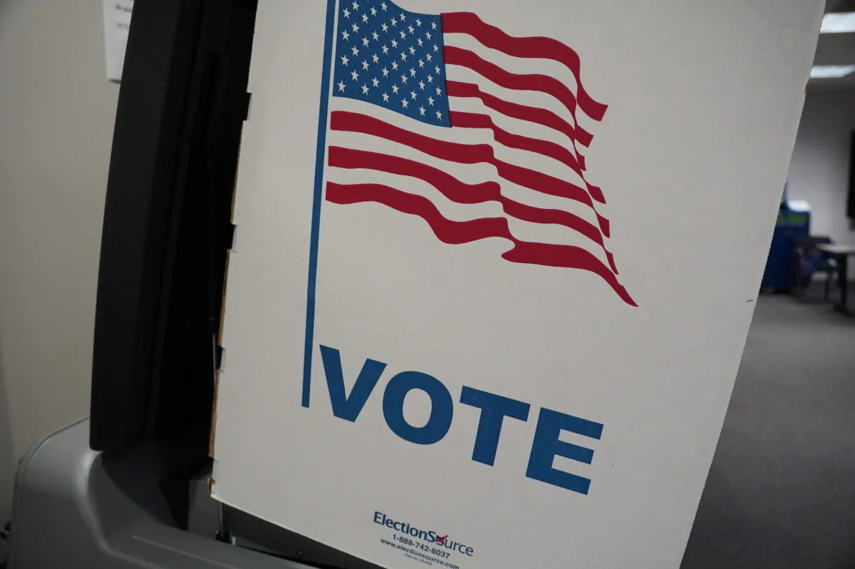 Inside the early voting room in the Fairfax County Government Center, an early voting site, in Fairfax, Va., on Oct. 7, 2022. (Terri Wu/The Epoch Times)