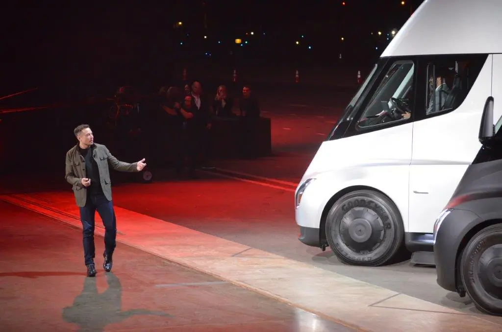 Tesla CEO Elon Musk presents a prototype of the Tesla Semi truck at an event in Hawthorne, Calif., on Nov. 16, 2017. (Veronique Dupont/AFP via Getty Images)