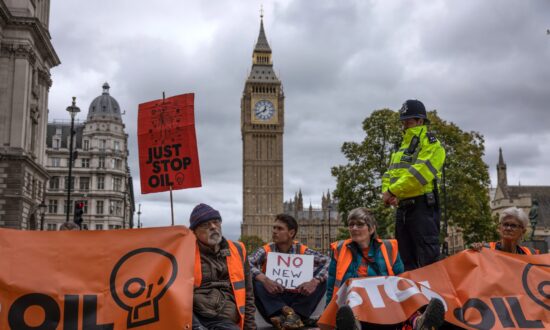 Climate Activists Block Roads in London in Protest Against New Energy Projects