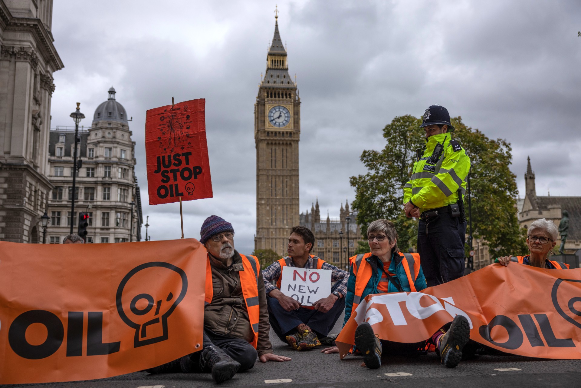 British just. Protestors blocking Traffic. Stop bombing it London is the Capital.