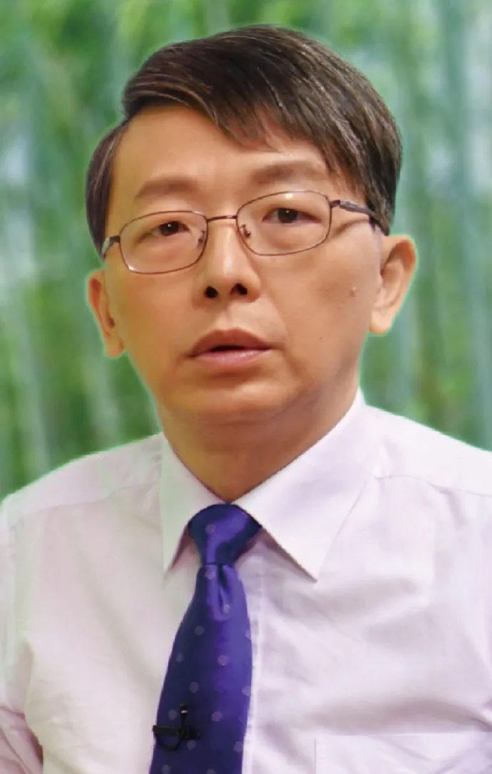 Dr. Teng Cheng Liang