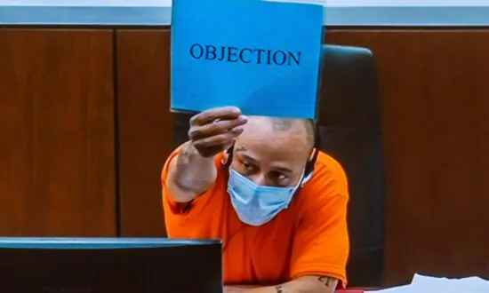 Man Accused in Parade Deaths Removes Shirt, Interrupts Judge