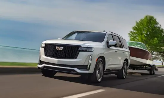 2023 Cadillac Escalade 4WD Premium Luxury