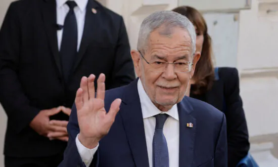 Austrian President Secures Reelection With Clear Win, Avoiding Runoff: Projections