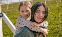 A Helping Hand: A Real Life Story on the Power of Kindness