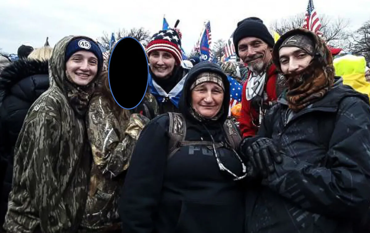 Thomas and Dawn Munn of Borger, Texas, with four of their eight children in Washington D.C. on Jan. 6, 2021. (U.S. DOJ/Screenshot via The Epoch Times)