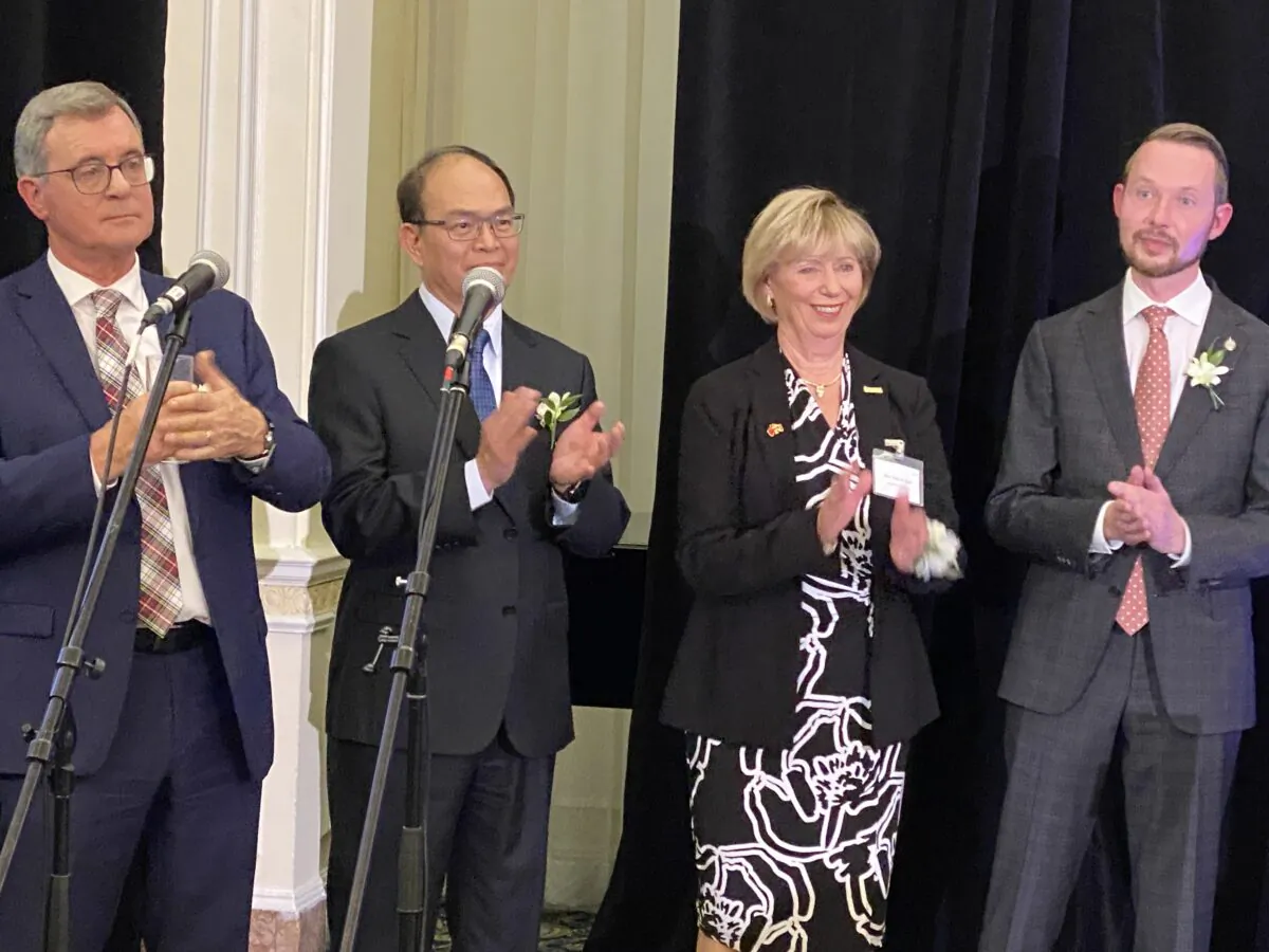 (L-R) Sen. Michael MacDonald, Taiwan Representative Harry Ho Jen Tseng, Liberal MP Judy Sgro, and Conservative MP Michael Cooper at the Taiwan National Day celebration at the Chateau Laurier hotel in Ottawa on Oct. 5, 2022. (Limin Zhou/The Epoch Times)
