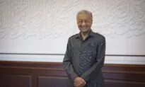 Malaysia’s Mahathir, 97, to Run in General Elections