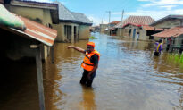 Boat Capsizes Amid Nigeria Flooding, 76 Dead: President