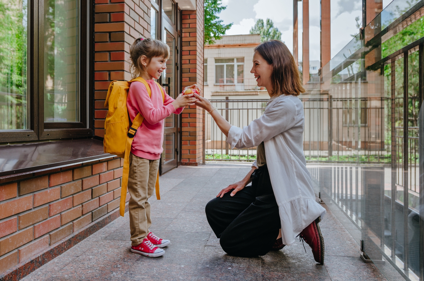 7 Ways Parents Can Become Better Listeners - Vimarsana News