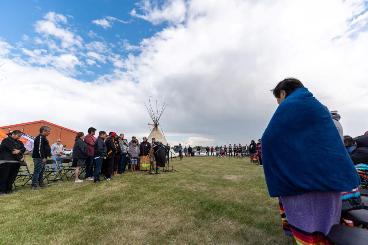 Darryl Burns, brother of victim Gloria Burns, speaks during a Federation of Sovereign Indigenous Nations event where leaders provide statements about the mass stabbing incident that happened at James Smith Cree Nation and Weldon, Sask., at James Smith Cree Nation, Sask., on Sept. 8, 2022. (The Canadian Press/Heywood Yu)