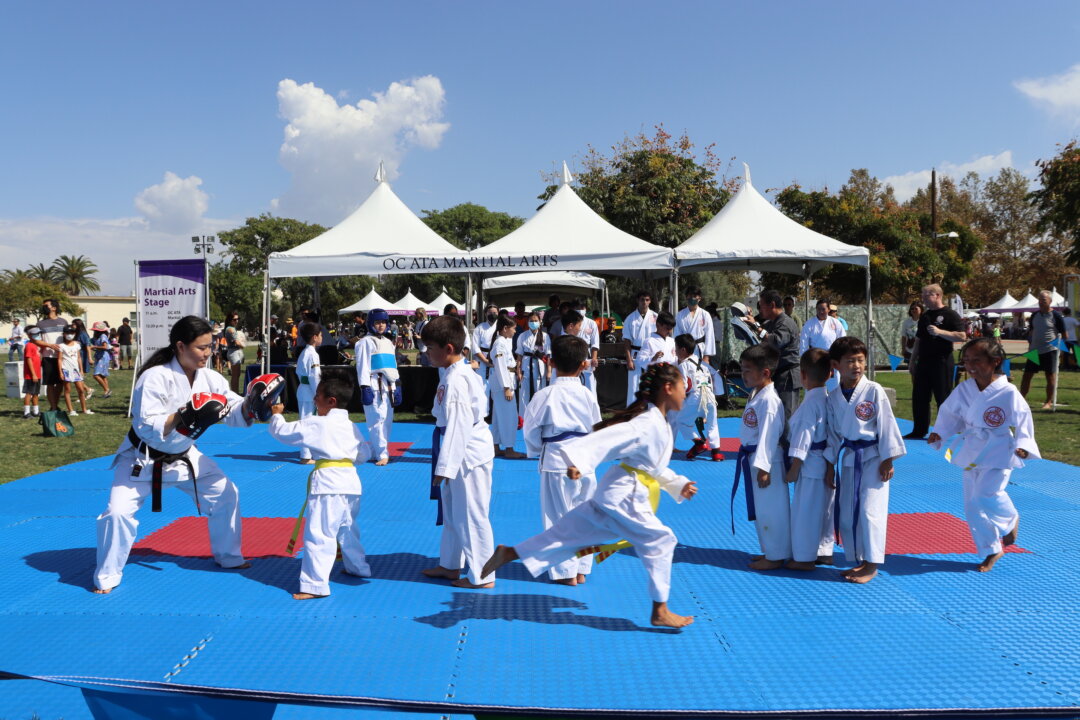 Irvine Celebrates 21st Annual Global Village Festival | The Epoch Times