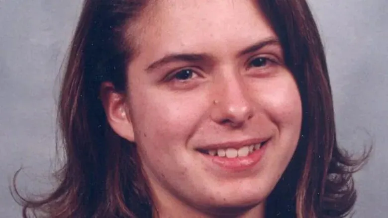 Guylaine Potvin, shown in a provincial police handout photo, was found dead in her apartment in Jonquière, Que., on Apr. 28, 2000. (The Canadian Press/Surete du Quebec)