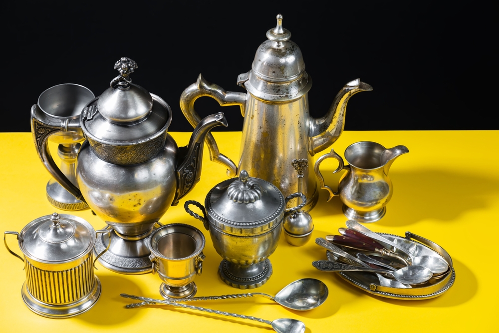 Antique,Silverware,On,A,Bright,Colored,Background