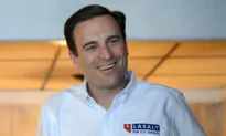 Adam Laxalt Bus Tour in Las Vegas