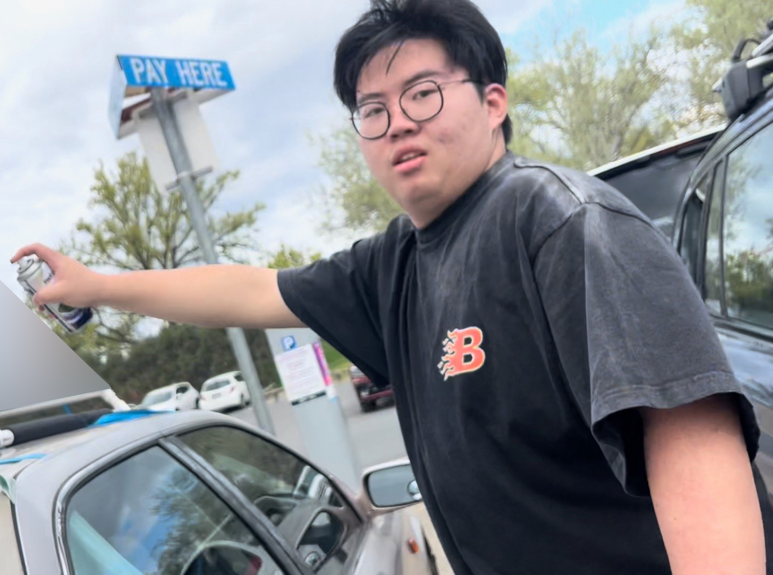 Federal Police Seeking Information on 2 Men and a Woman Who Allegedly Assaulted Chinese Human Rights Activist - Vimarsana News