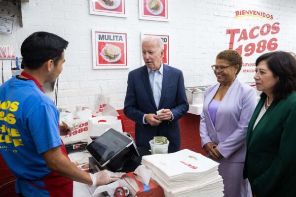 Epoch Times Photo