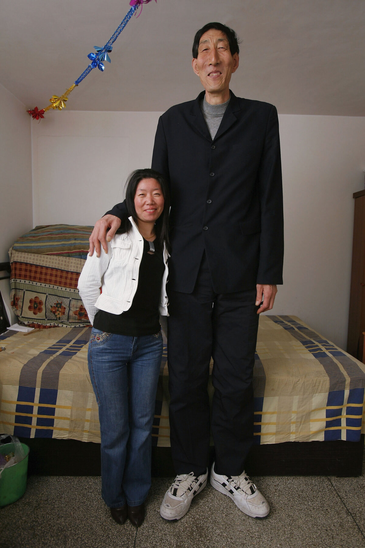 3 of the World’s Tallest Men Ever Recorded Lived in Our Day—And Some