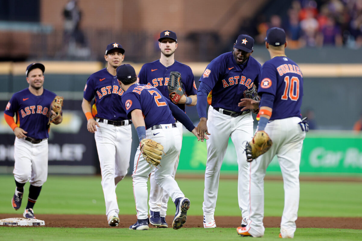 Yordan Alvarez hits another clutch homer to lead Houston over Seattle 4-2  in ALDS