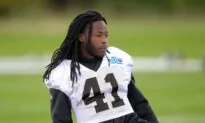 Saints Running Back Kamara Faces $10 Million Lawsuit on Top of Felony Charge