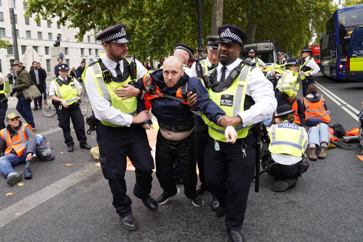 NextImg:Just Stop Oil Protests Cost London Metropolitan Police £7.5 Million