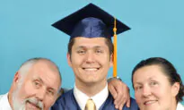 How to Help Your College Graduates Move on to the Career Phase of Their Adult Life