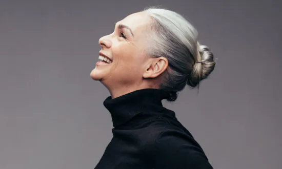 “Un-Gray’ Your Hair by Making These Simple Lifestyle Changes
