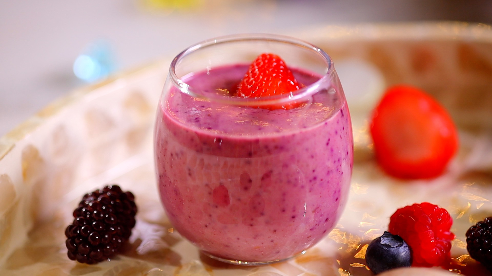 Anti-Inflammatory Berry Protein Smoothie - Vimarsana News