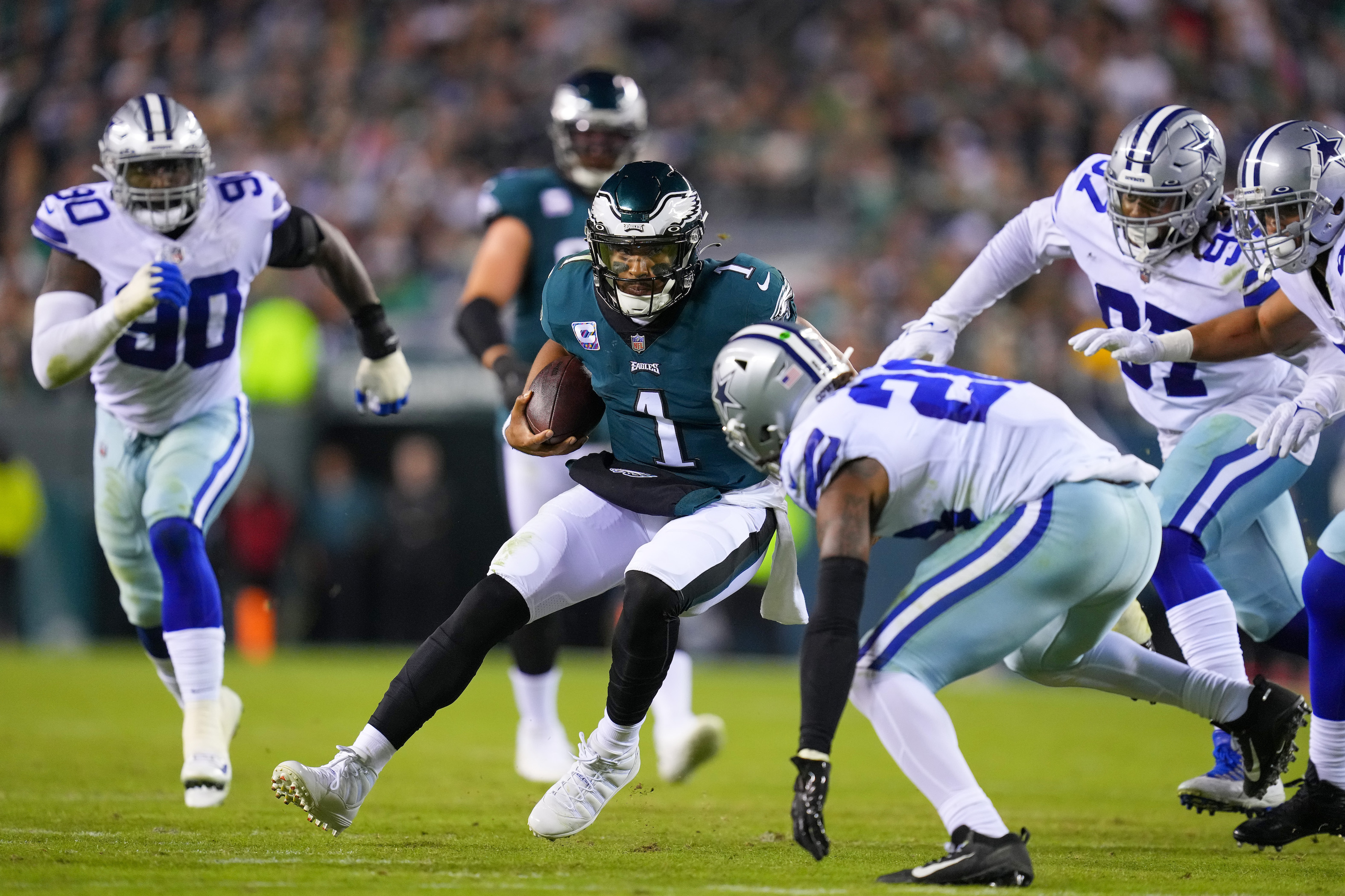 Eagles' CJ Gardner-Johnson suffers gruesome injury in win over