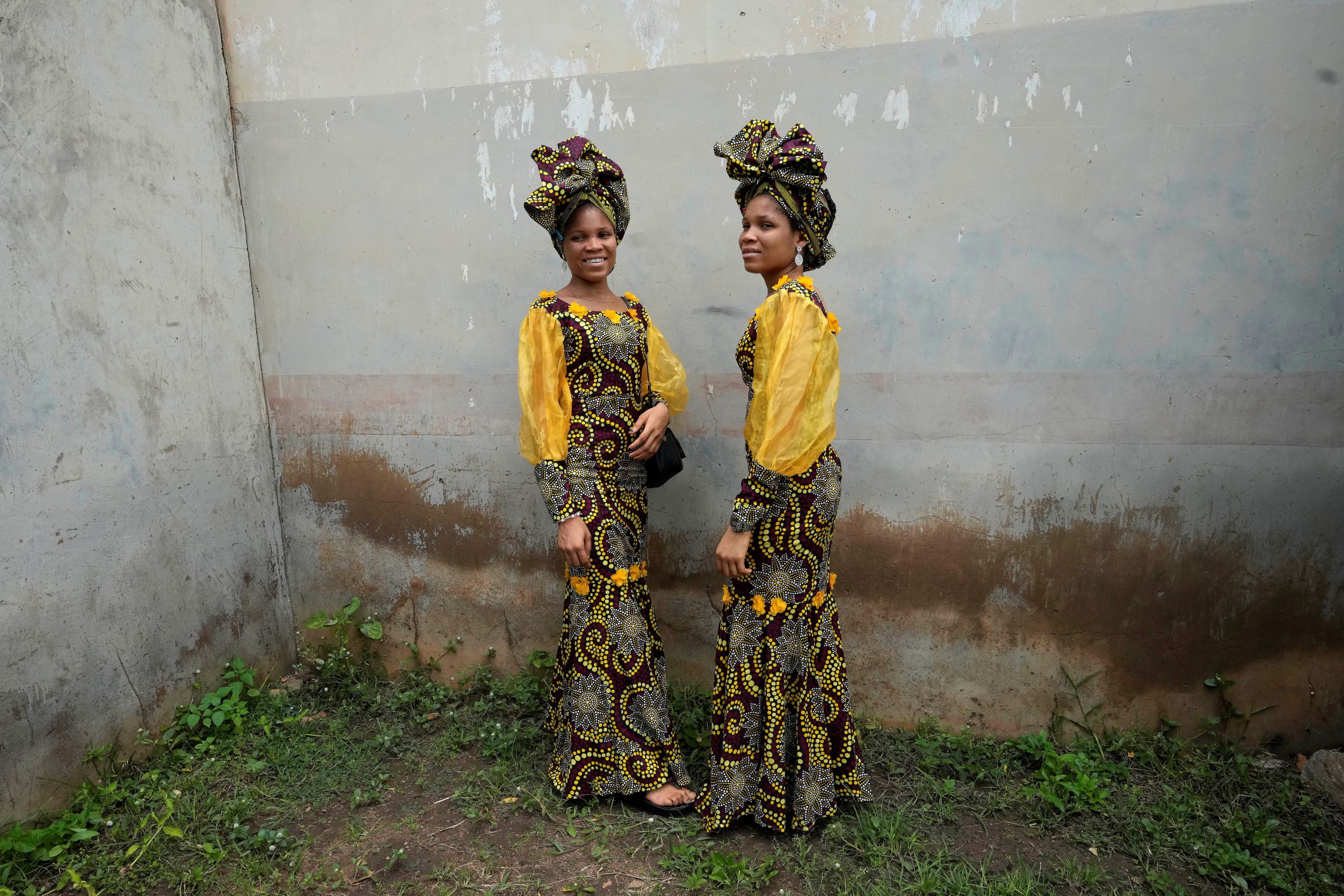 Nigerian City Celebrates Its Many Twins With Annual Festival - Vimarsana News