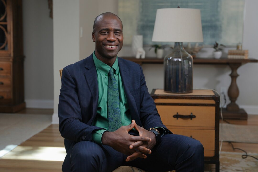 Florida Surgeon General Dr. Joseph Ladapo in Clearwater, Fla., on Oct. 15, 2022. (York Du/The Epoch Times)