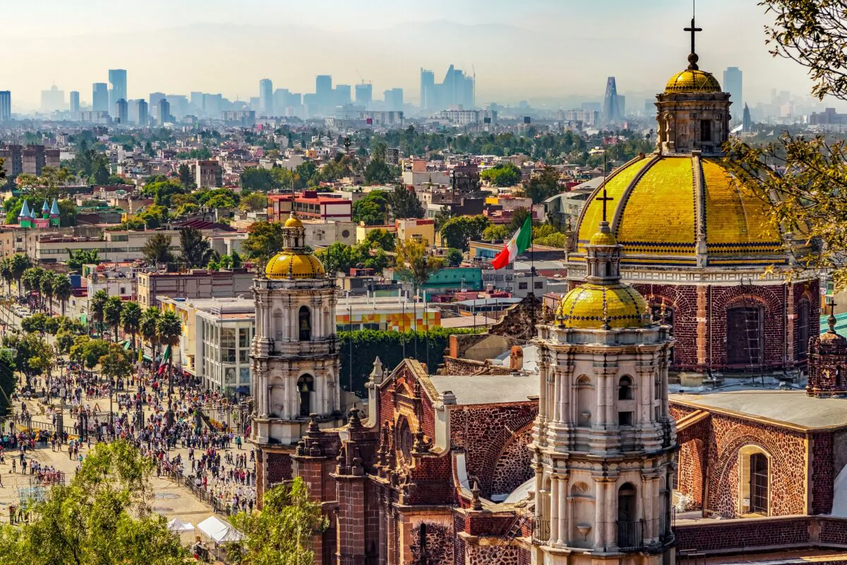 Basilica of Our Lady of Guadalupe and Mexico City. (WitR/Shutterstock)